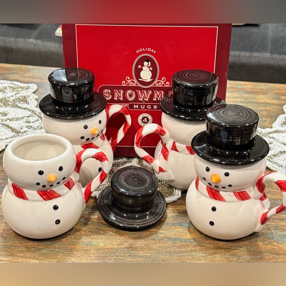 NIB Williams-Sonoma Holiday Snowman Mugs Set of 4 w/ Top Hat Lids – New in Box
